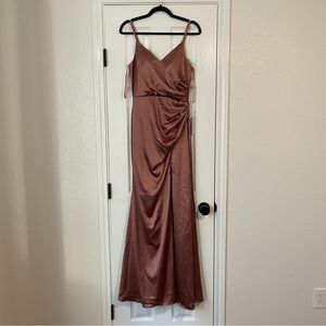 Revelry Rory Satin Fitted V Neck Maxi  Bridesmaid Dress 4 Dessert Rose